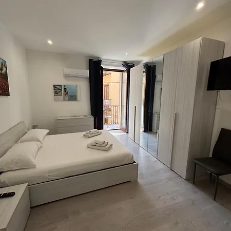 Casa Marina La Terrazza Sul Mare ベッド・アンド・ブレックファスト 4*