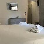Casa Marina La Terrazza Sul Mare チェファル