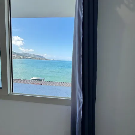 住宿加早餐酒店 Casa Marina La Terrazza Sul Mare