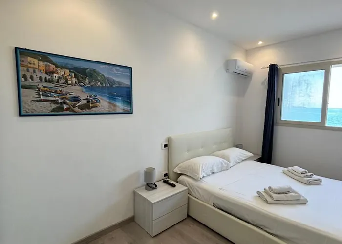 住宿加早餐酒店 Casa Marina La Terrazza Sul Mare
